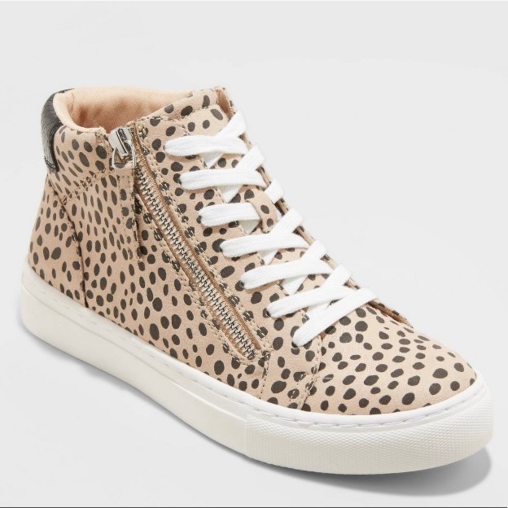 Women Brooklin High Top Leopard Print Sneakers 6.5